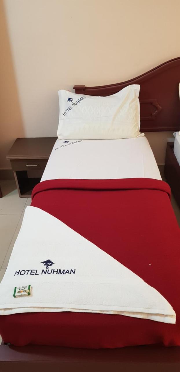 Hotel Nuhman Kondotty Extérieur photo